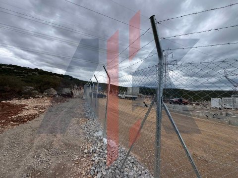 Περίφραξη φωτοβολταϊκού πάρκου στην Αλίαρτο 